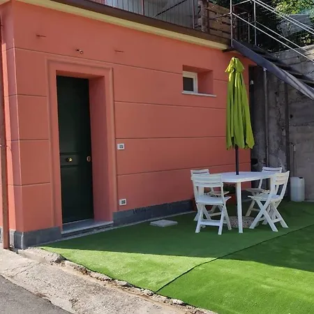 Szálloda La Nuova Casetta Di *